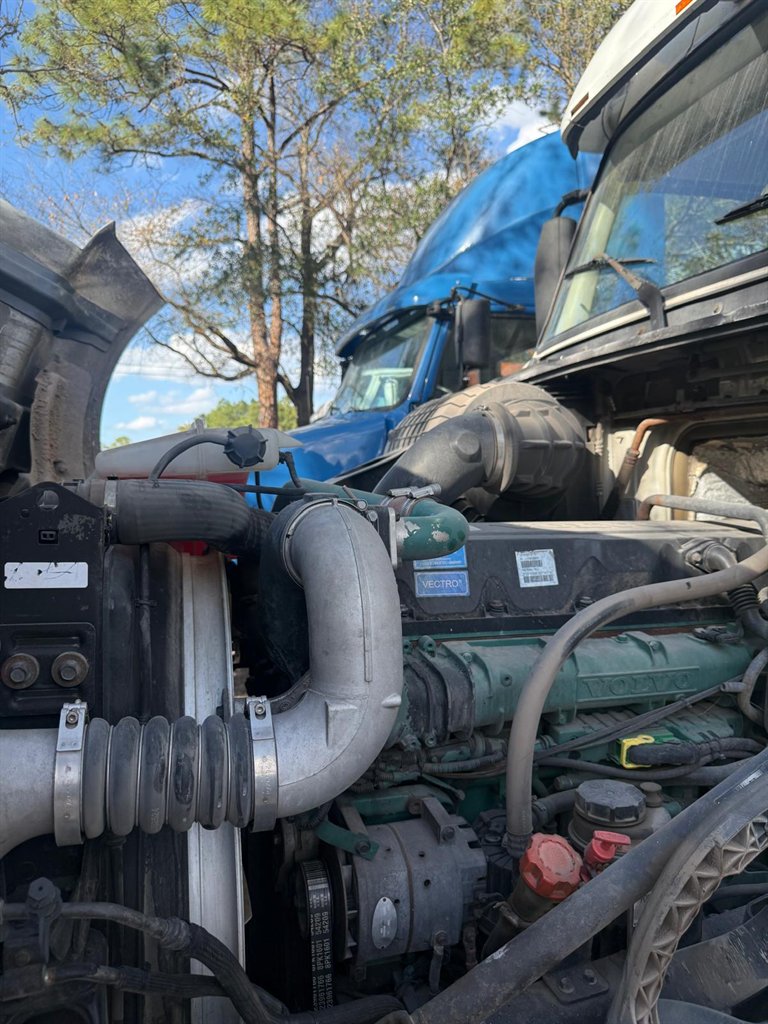 2013 Volvo VN - Photo 16